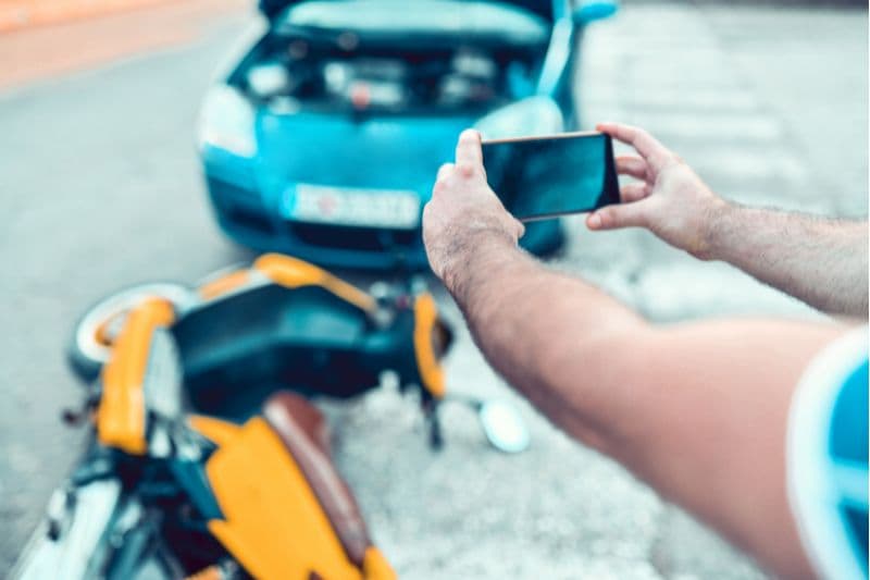 ¿Cómo calcular mi indemnización por accidente de moto en Argentina?