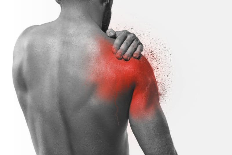 Descubre cómo obtener una justa indemnización por luxación en hombro y tendinitis