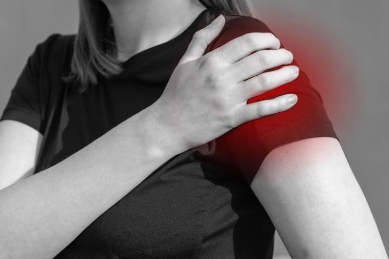 Tendinitis laboral: Causas comunes en el trabajo y cómo un abogado especializado puede ser tu aliado